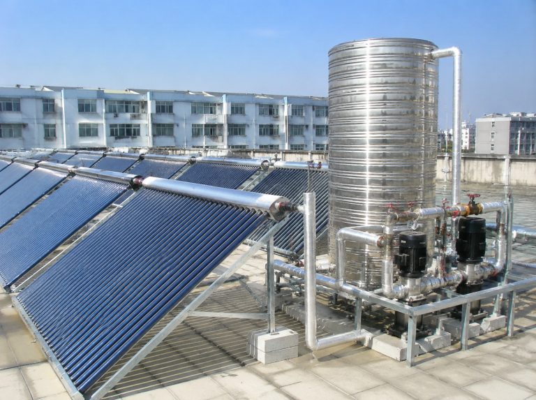 召陵区商用大容量真空管太阳能热水系统